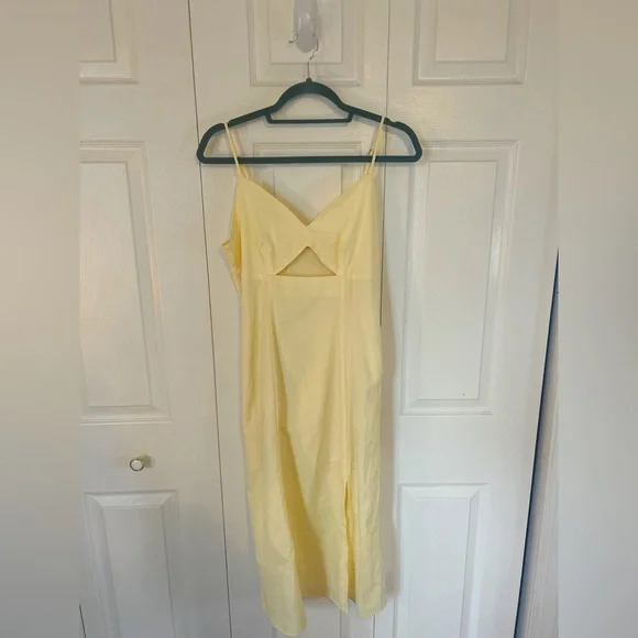 Melrose and Market | Dresses | Worn Once Melrose Market Midi Pastel Yellow  Dress W Slit | Poshmark